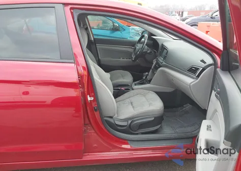 2018 Hyundai Elantra Value Edition z USA, uszkodzony, nr VIN 5NPD84LF3JH279658